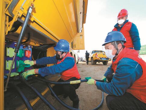 戰“疫”一線的先鋒力量——記國家電網山東電力(威海)彩虹共產黨員服務隊