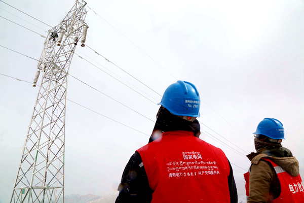 守護萬家燈火的輸電人——記國網黃化供電公司輸電運檢室