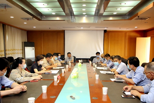 大唐湖南分公司到石門發電開展“安全生產月”職工代表巡視