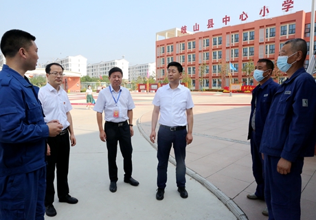 寶雞供電分公司總經理蒙小胖深入岐山考點一線檢查慰問