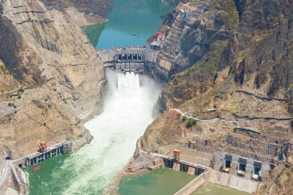 烏東德水電站第三臺機組投產發電