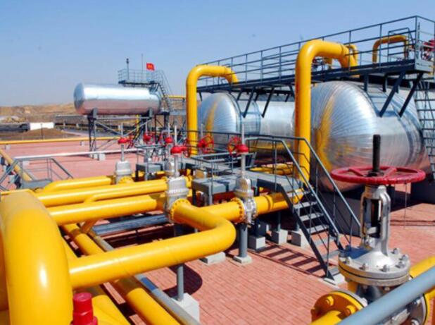 2020年中國天然氣現(xiàn)況報告:1、儲量 產量 消費