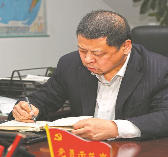 有他在,大家心里就有底了——記國家電網有限公司特等勞動模范汪波