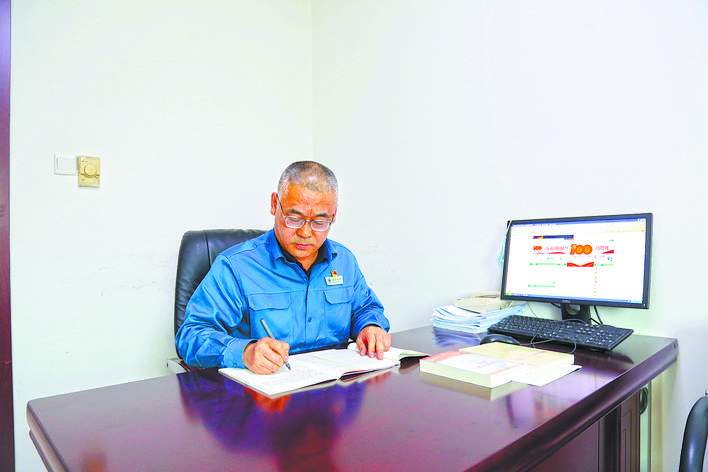 吳愛(ài)峰：始終站在客戶(hù)角度想問(wèn)題