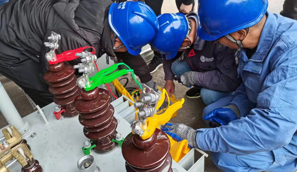 國網(wǎng)撫州市南豐縣供電公司:“提素質(zhì),強隊伍,促發(fā)展”技能比武