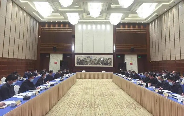 寧夏至湖南特高壓配套:9GW光伏、4GW風(fēng)電,湘投、五凌、中車已率先簽約