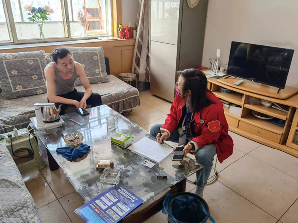 烏海市千里山供電分公司:“敲門行動(dòng)”,筑牢疫情防控屏障