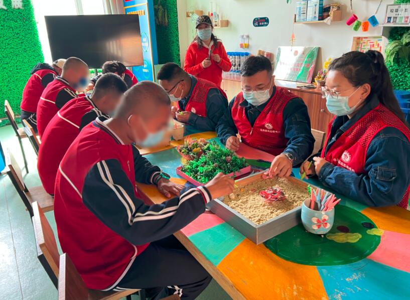 烏海超高壓供電公司:微光匯聚 守護天使