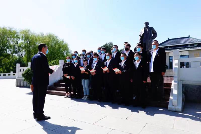 呼和浩特供電公司:民族團結一家親 勠力同心齊向黨