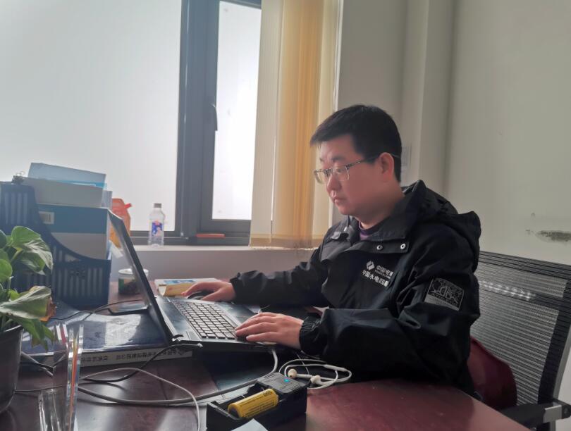 劉凡武：砥礪深耕志未泯，不負山河不負卿