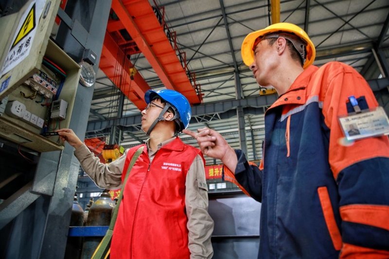 國網龍巖供電公司“開良方”為企業降本增效