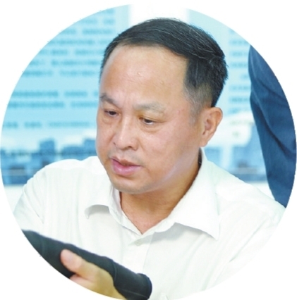 繭手練就巧手藝——記深圳龍崗供電局三級拔尖專業技術專家趙法強