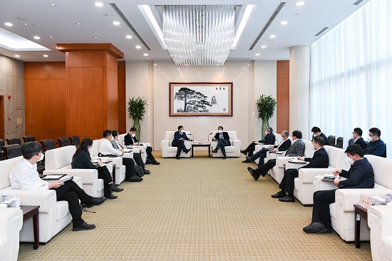 華能集團總經理、黨組副書記鄧建玲會見沈鼓集團董事長戴繼雙