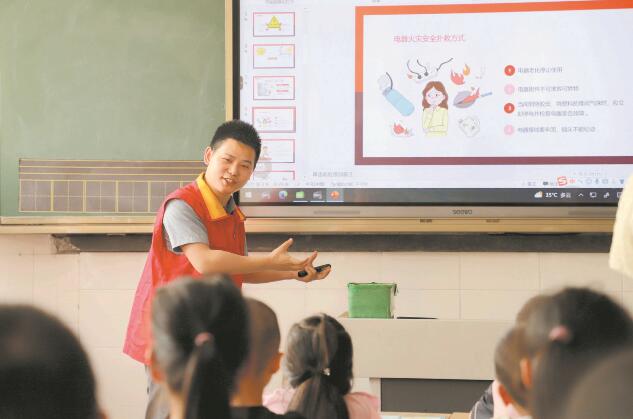 魏錕:用心服務是起點,客戶滿意是方向