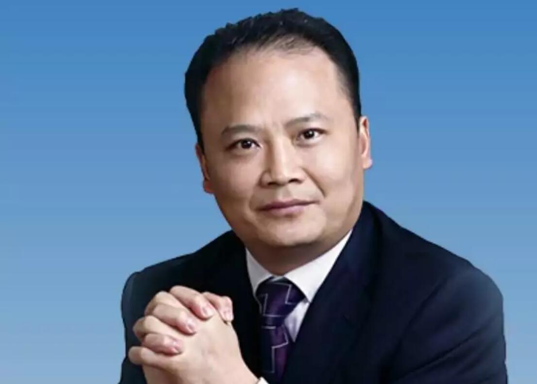 【兩會(huì)好聲音】全國(guó)人大代表、通威集團(tuán)董事局主席劉漢元建議:優(yōu)先保障硅能源產(chǎn)業(yè)用電需求