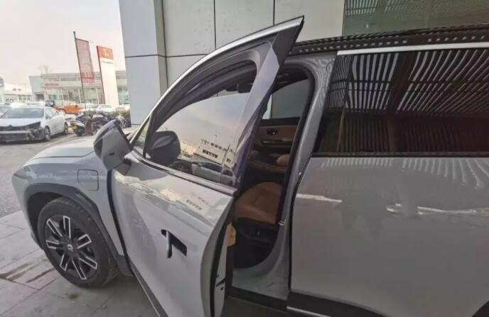 新能源二手車買賣，新老車主的隱私在“裸奔”!