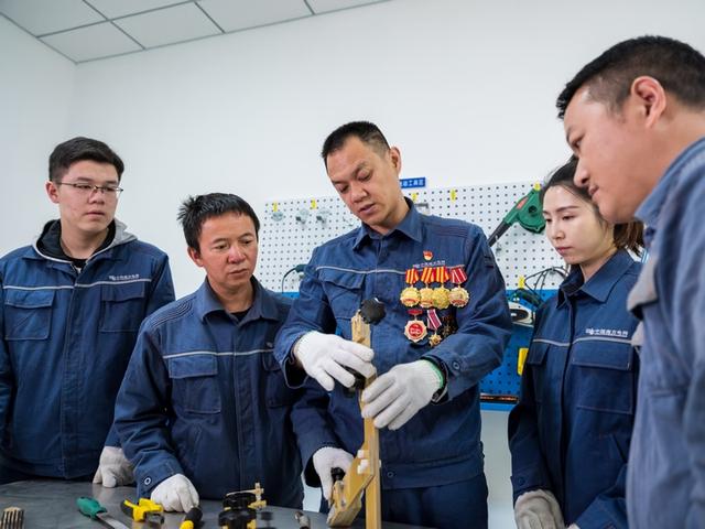 貴州都勻供電局:“草根”創新有了“五步”支撐