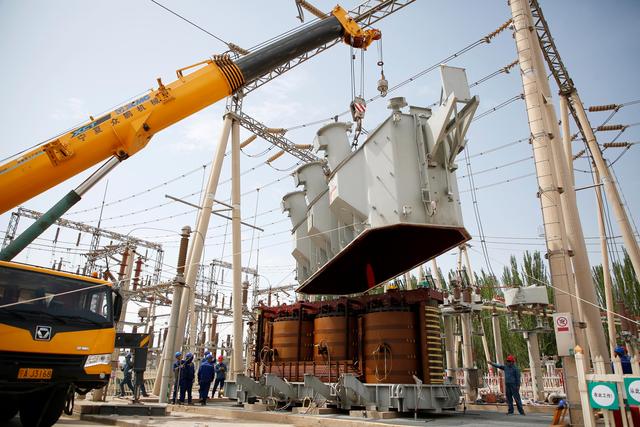 銀川供電公司:保養“電網心臟” 保障迎峰度夏