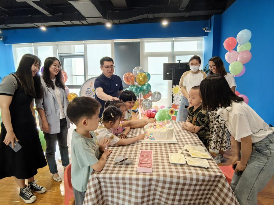 國網信通產業集團國電通舉辦2023年“親親寶貝 與你同在”六一兒童節親子日暨員工家屬“探親日”活動