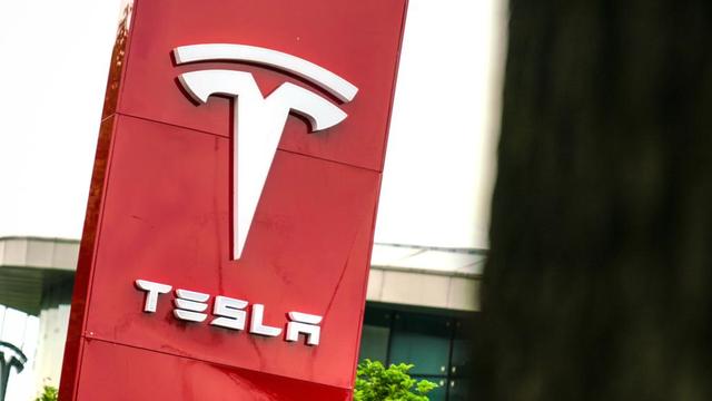 特斯拉二季度交付46.61萬輛創新高,上半年股價漲幅112%