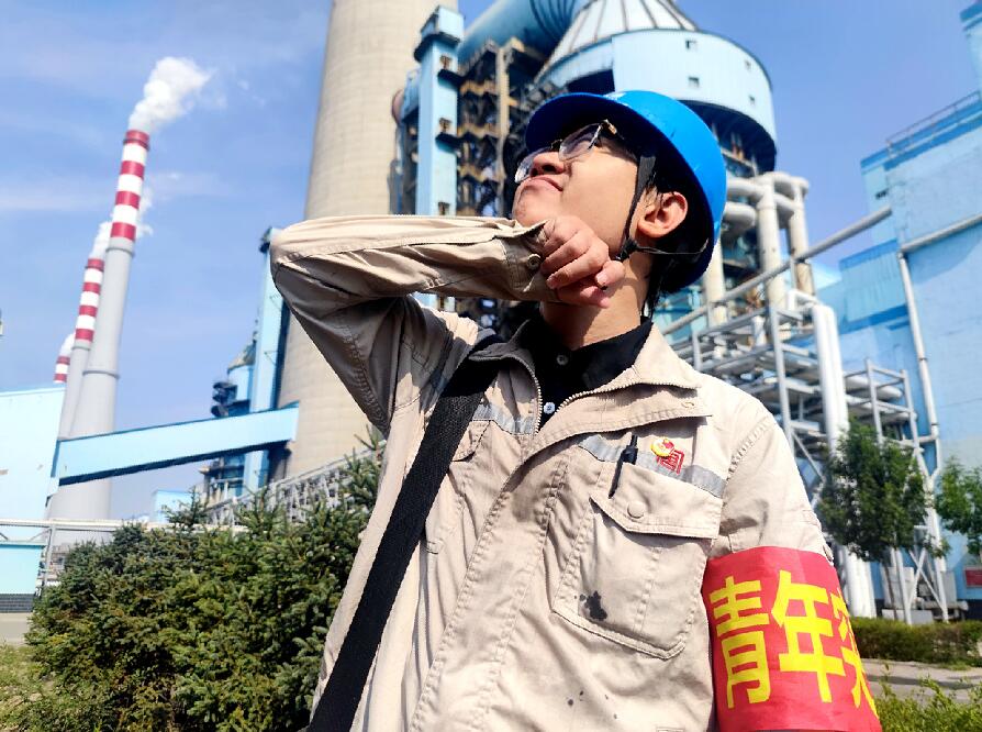 大唐環境特許經營分公司: “青”力守護碧水藍天,迎峰度夏 “暑”你最美