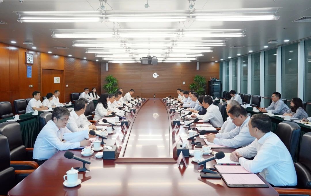 中國能建黨委書記、董事長宋海良與中國海油黨組書記、董事長汪東進會談