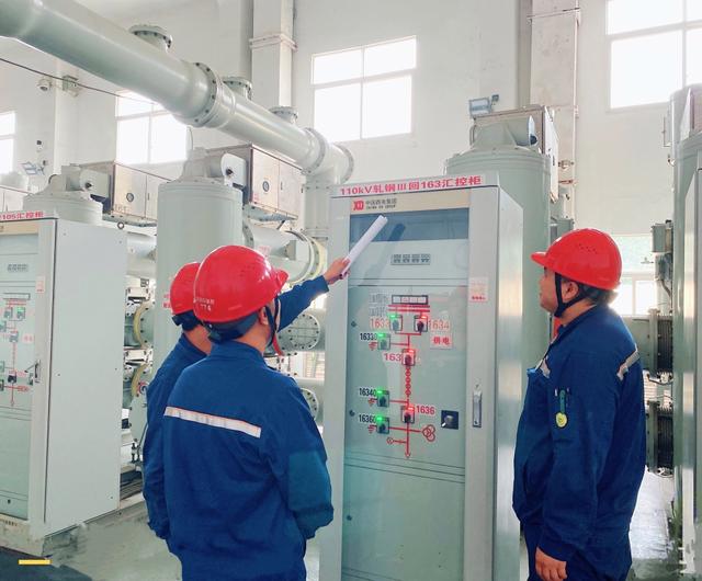 “節”盡所能迎峰度夏 重慶鋼鐵推廣光伏發電實施節電降耗