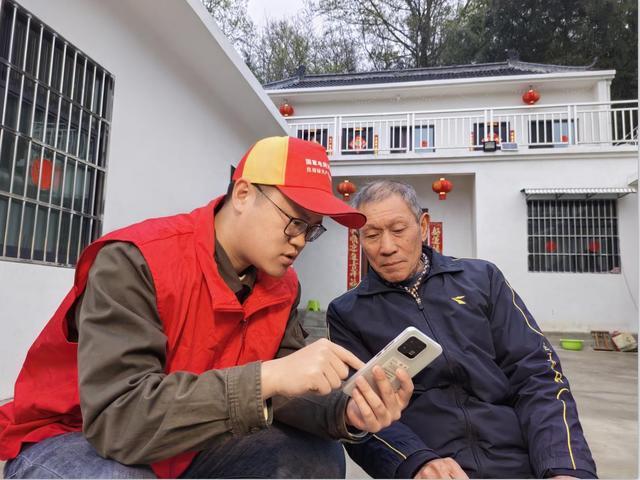 村網共建,讓村里老人生活更方便!