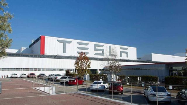 明年特斯拉繼續降價?高盛下調盈利預期,市值蒸發超2000億元