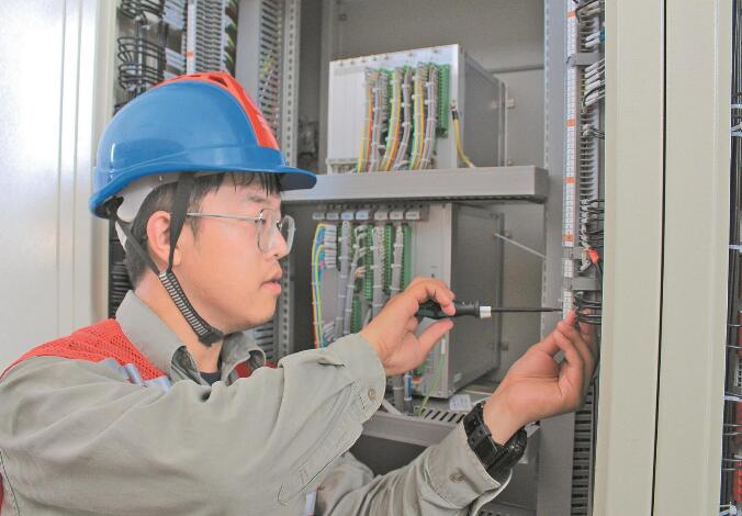 成子明: 在檢修一線快速成長“挑大梁”