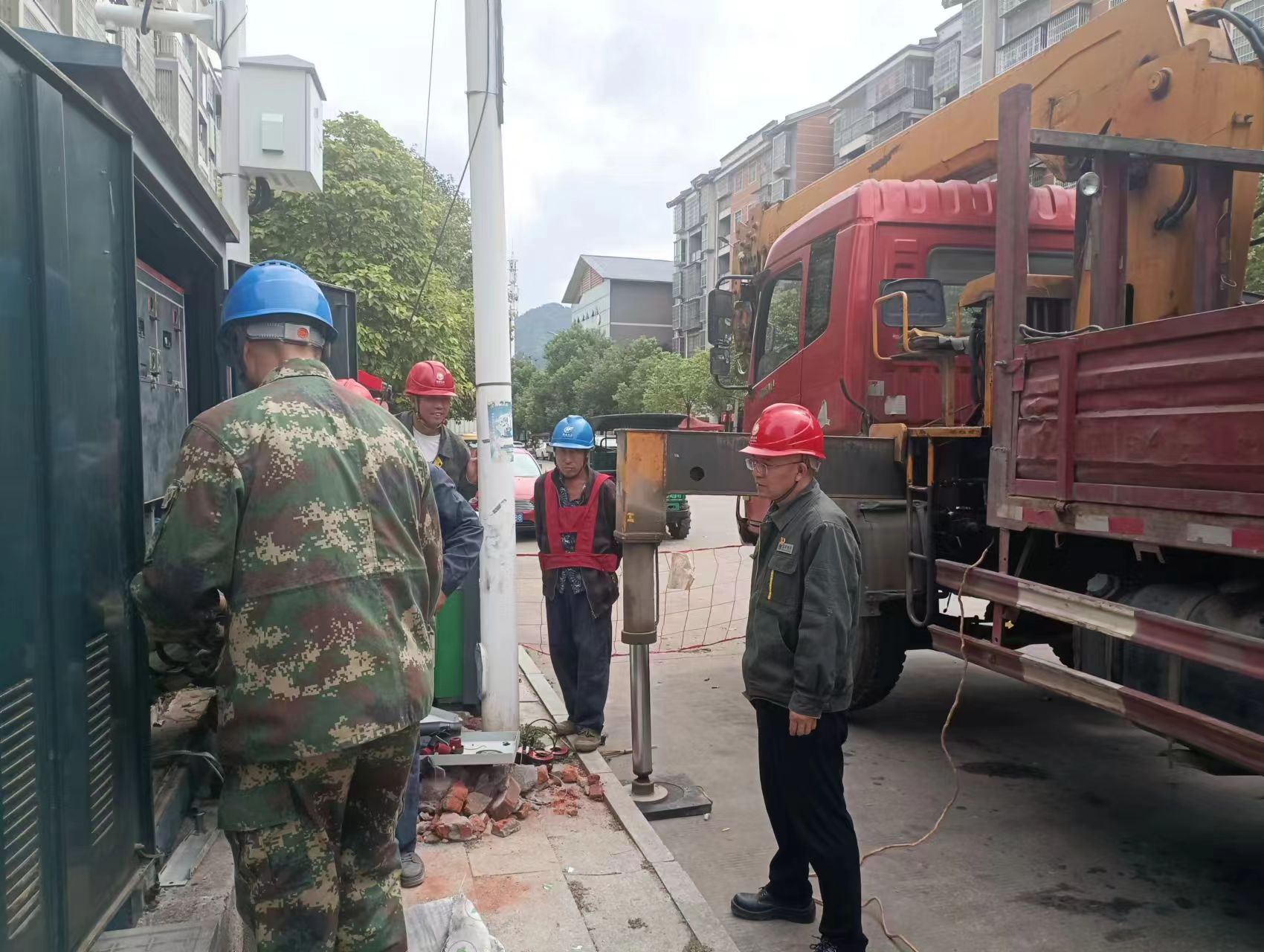 國網中方縣供電公司：環網柜升級改造 推進智能電網建設