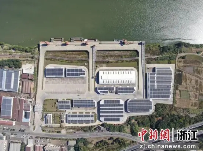 浙江嵊州:光伏發電讓碼頭岸電插上綠色能源翅膀