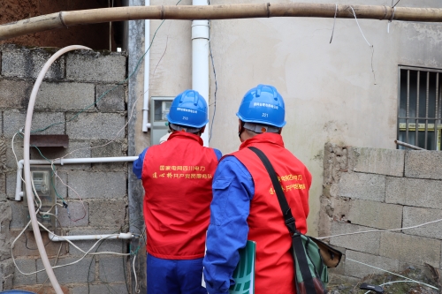 國網會理市供電公司主動上門送服務 守護群眾安全度冬