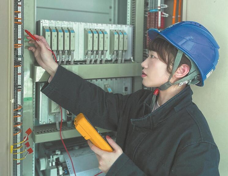 卓穎:干一行專一行,讓運維“跑”在故障前