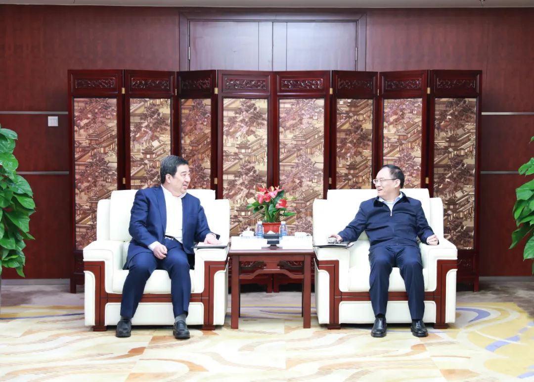 中國電氣裝備白忠泉董事長、周群總經理拜訪中鋁集團董事長段向東、總經理王石磊