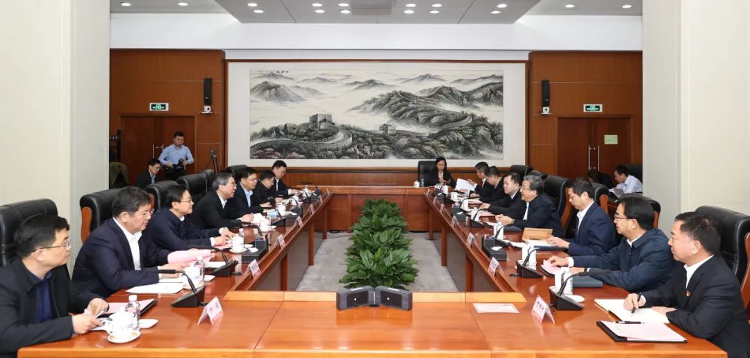 中核集團與青島市政府會談：共同開創合作共贏新局面