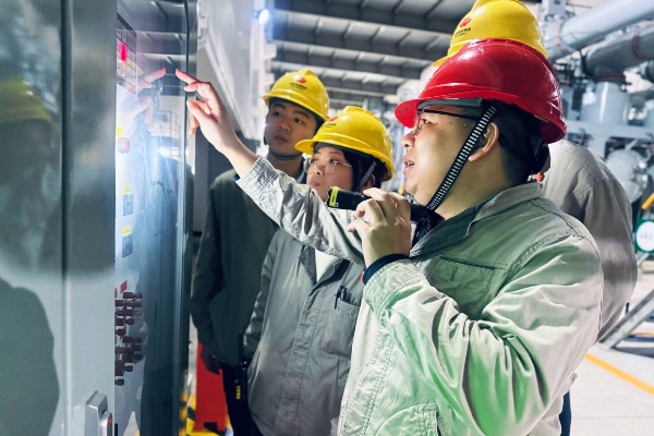 國能連江公司“現場課堂”助青工技能提升