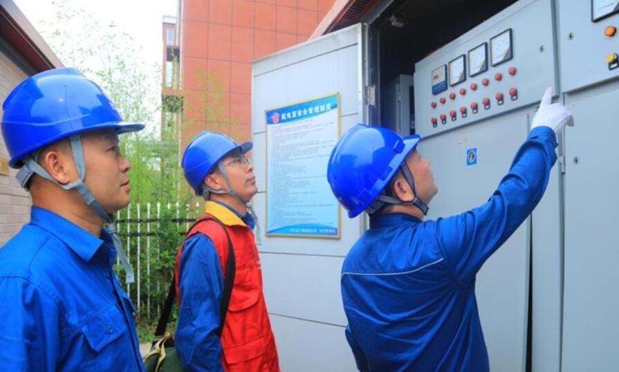 國網曹縣供電公司“村網共建”零距離 解決產業發展后顧之憂