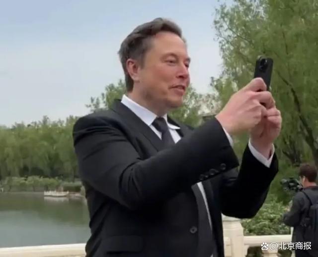 馬斯克閃電中國行，市值大漲5944億元!