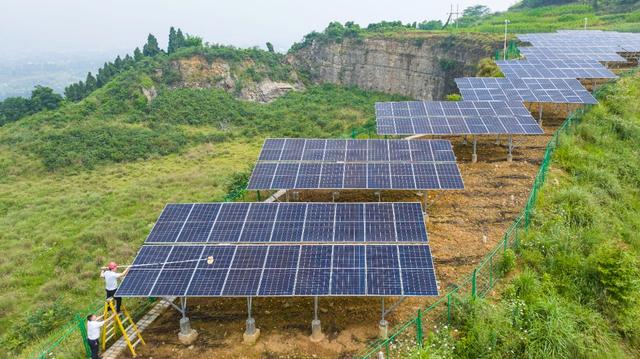 重慶墊江:農(nóng)光互補照亮鄉(xiāng)村振興路