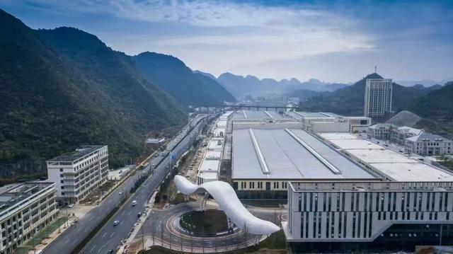 貴陽經開區首個分布式光伏發電項目簽約落地