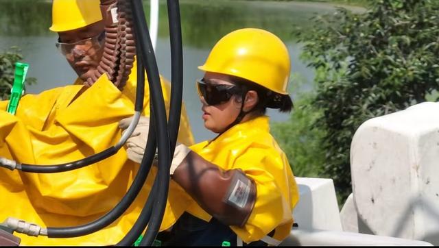 蘭婉悅：00后帶電作業的“女戰士”