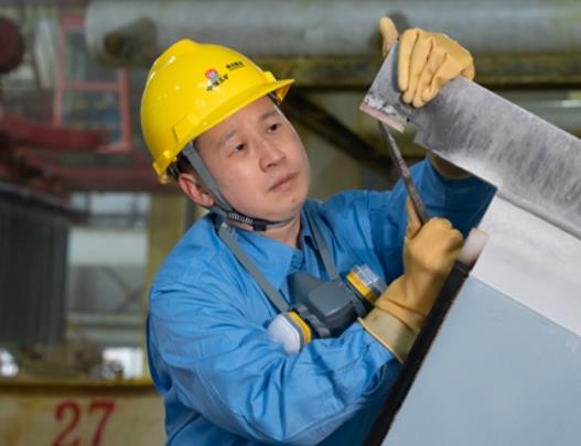 大國工匠柳祥國：匠心筑夢，鋅電解領域的創新先鋒