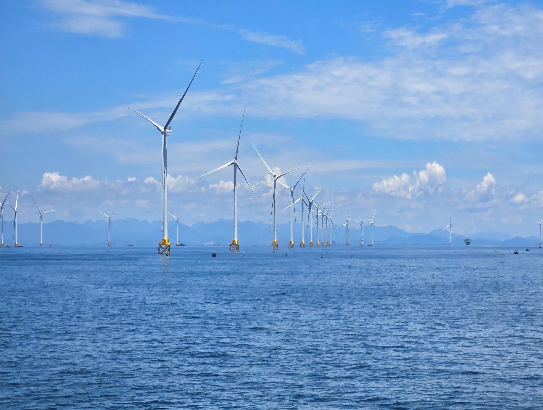 廣西首個海上風電示范項目首個標段全容量并網發(fā)電