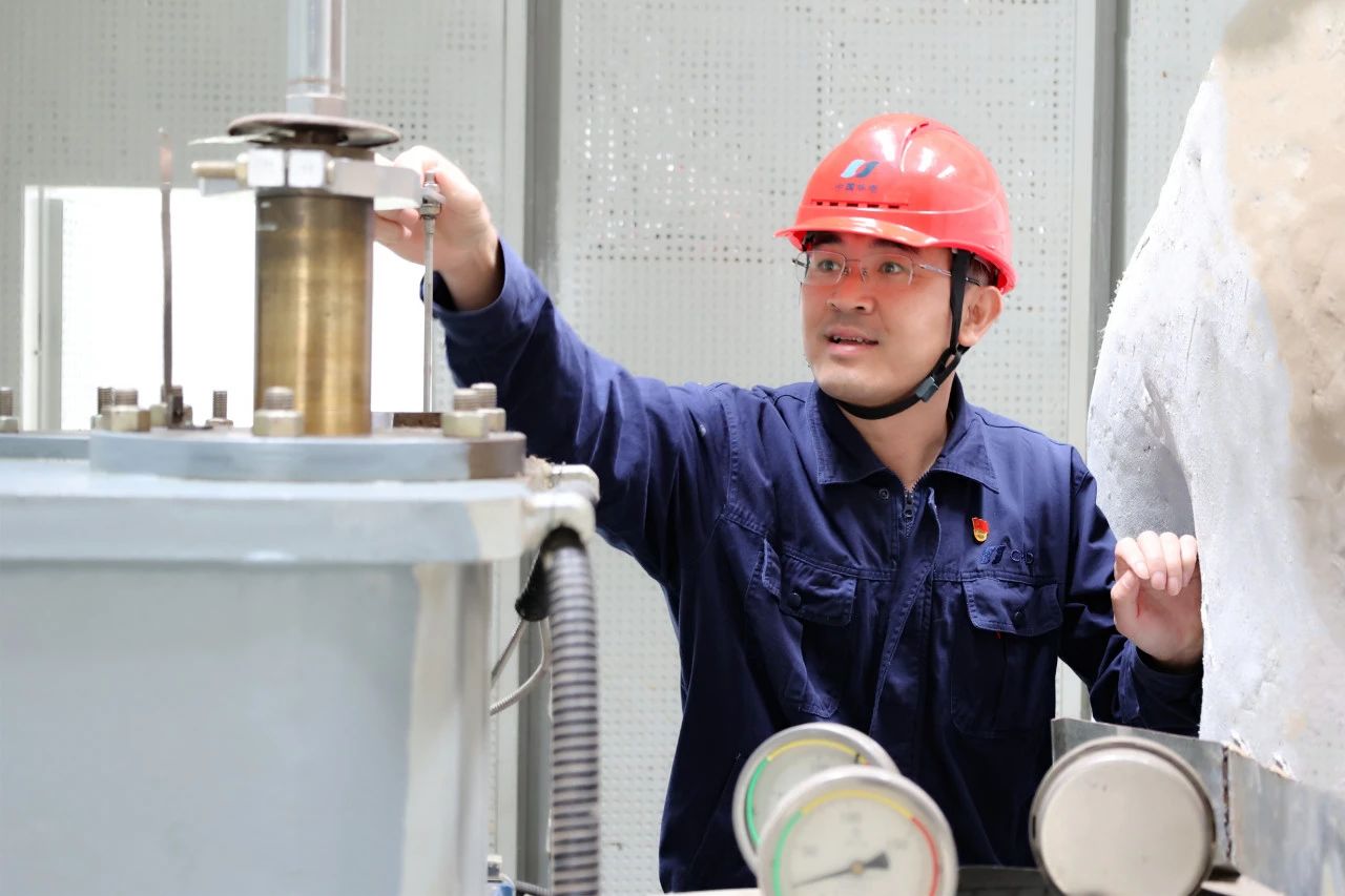 中央企業勞動模范李新建:創新奮進的“技術達人”