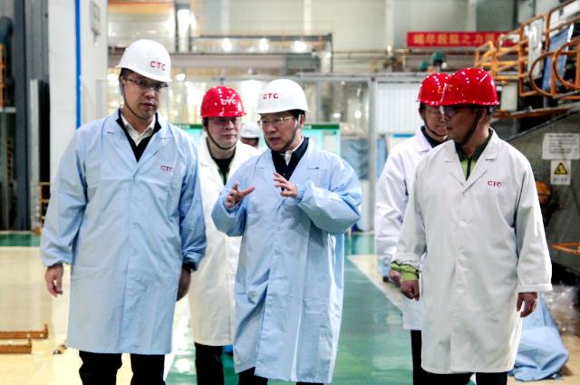 中國電氣裝備黨委書記、董事長李洪鳳赴浙江盛達、恒馳電氣、西電常變、常州東智調研