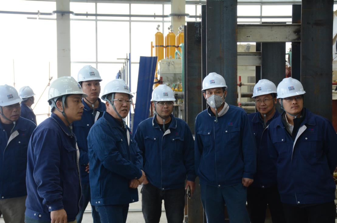 中國能建建筑集團黨委副書記、總經理羅耕能到正寧百萬項目調研指導