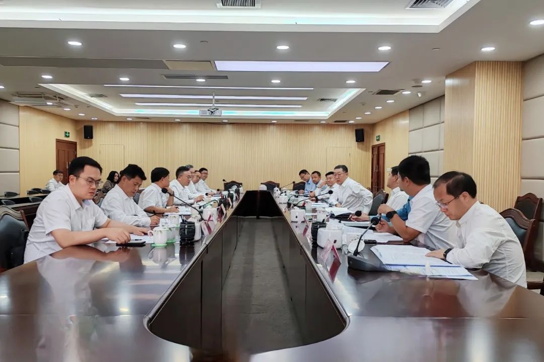 國家能源集團廣西公司黨委書記、董事長李富軍拜會柳州市委副書記、市長張壯