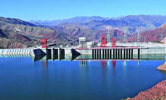 瑪爾擋水電站年底將實現全部機組投產并網發電