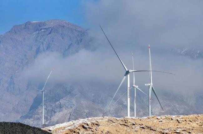 “風”起帕米爾 祖國最西端風電場全容量并網發電!